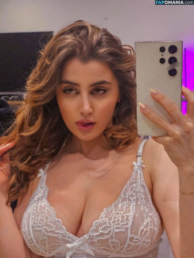 Sfw Big Tits / fullerbustbestie / https: Meztelen OnlyFans  Kikerült fotó #6