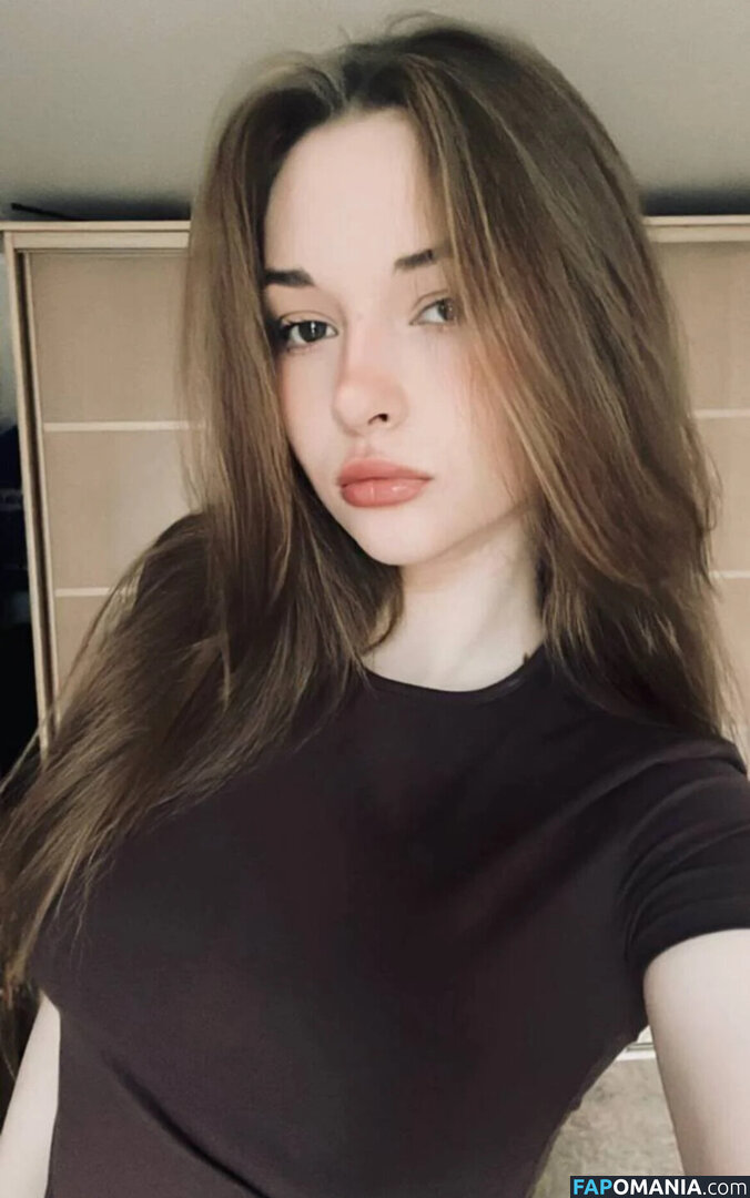 Miroslava / reel / sharrimalagisi Meztelen OnlyFans  Kikerült fotó #5