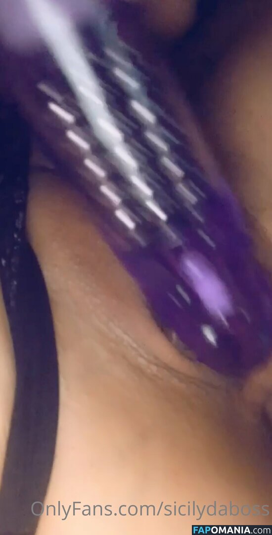 miss_sicily / sicilydaboss Meztelen OnlyFans  Kikerült fotó #3