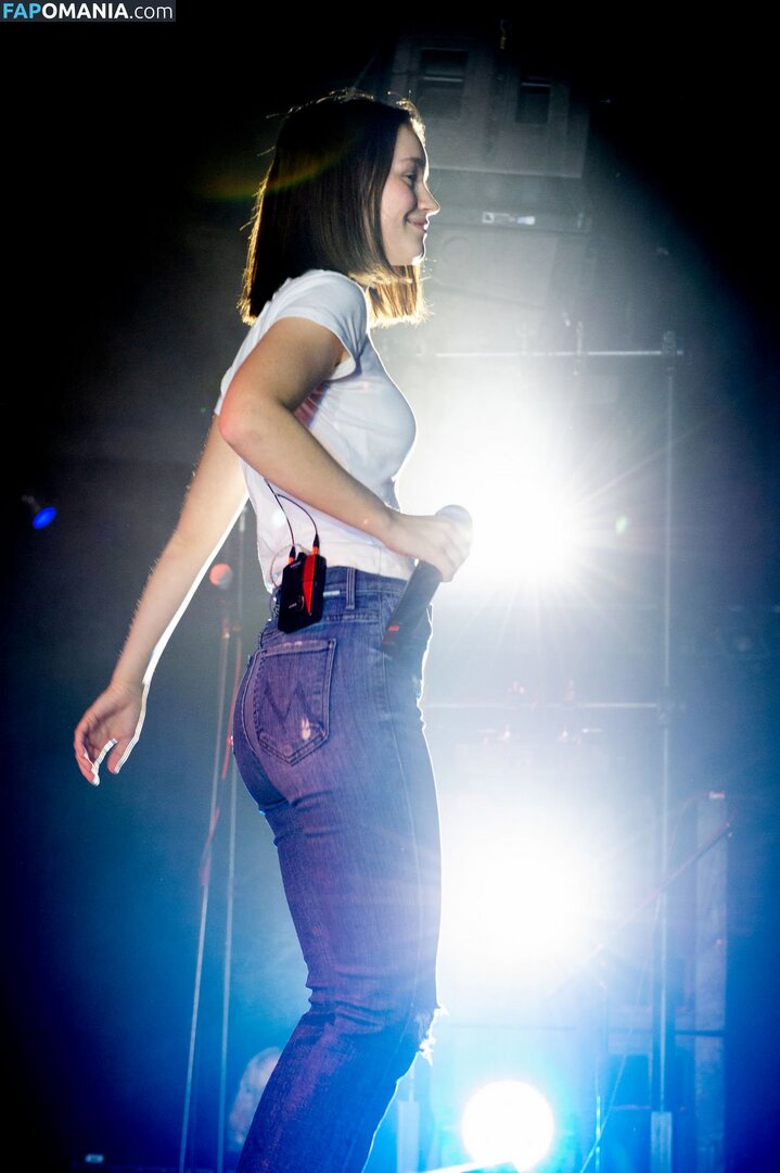 Sigrid / Sigrid Solbakk Raabe / thisissigrid Meztelen OnlyFans  Kikerült fotó #128