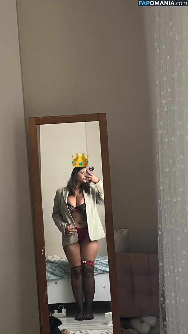 Silentnnova / Turkish busty HaticeYilmaz Meztelen OnlyFans  Kikerült fotó #16