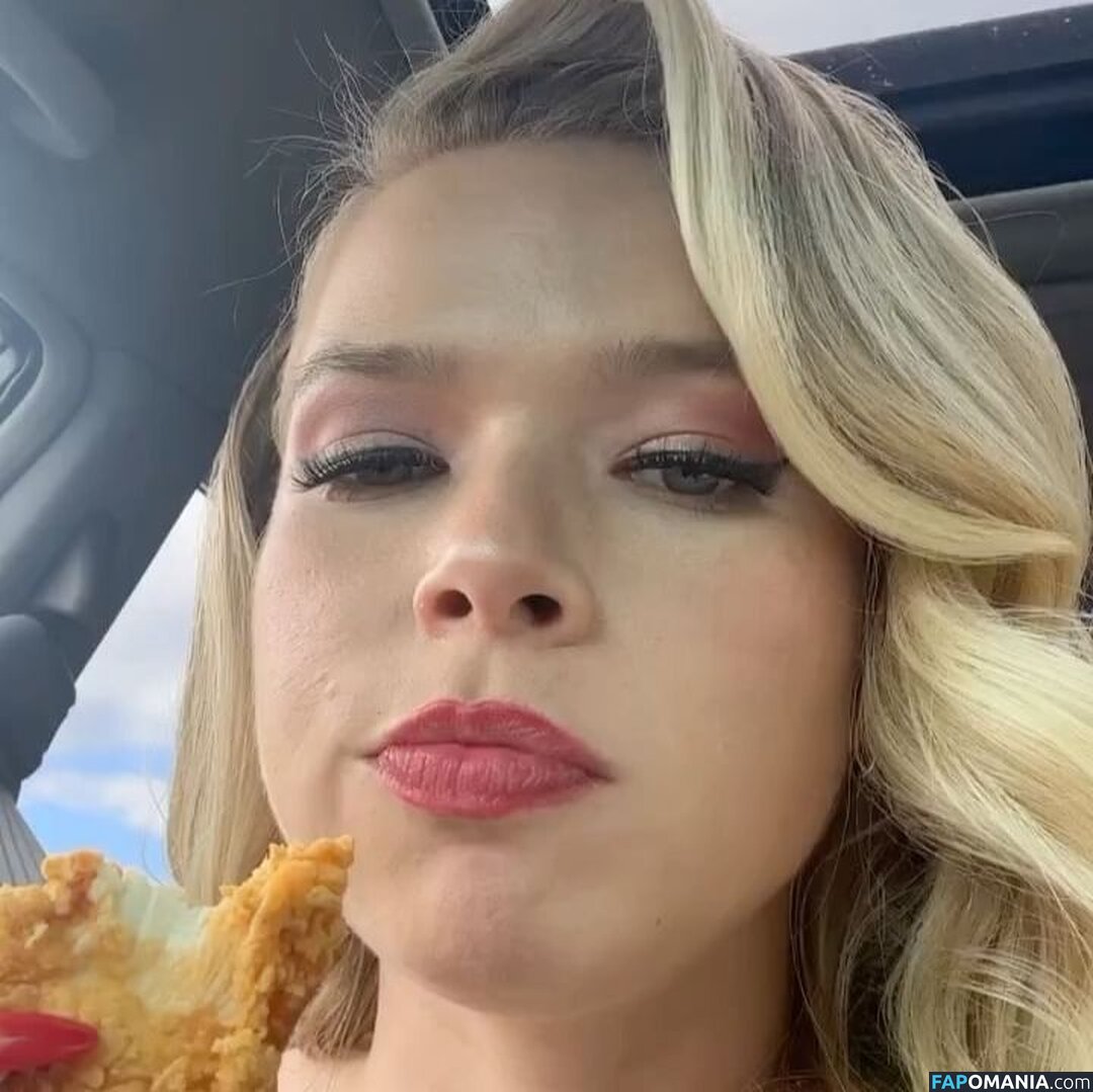 rapper / sinawynne Meztelen OnlyFans  Kikerült fotó #1