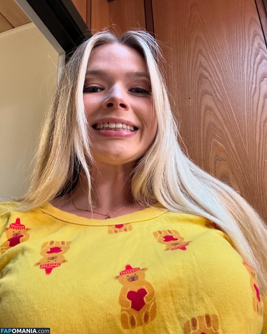 rapper / sinawynne Meztelen OnlyFans  Kikerült fotó #8