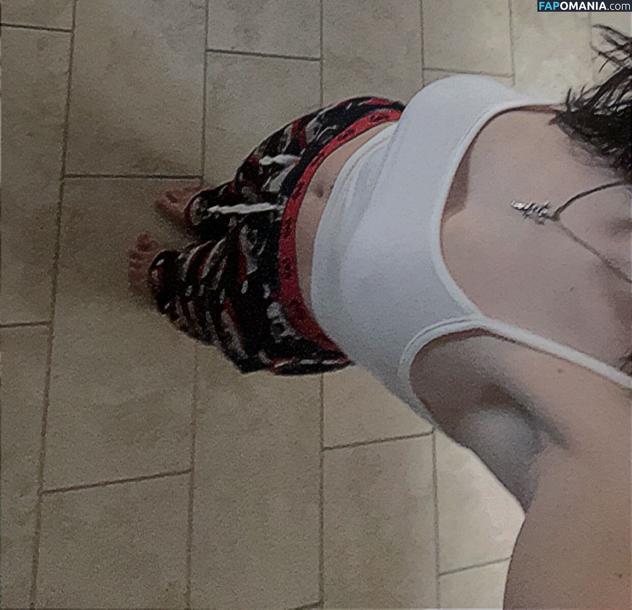 https: / skypiiiii / skyypiiiii Meztelen OnlyFans  Kikerült fotó #2