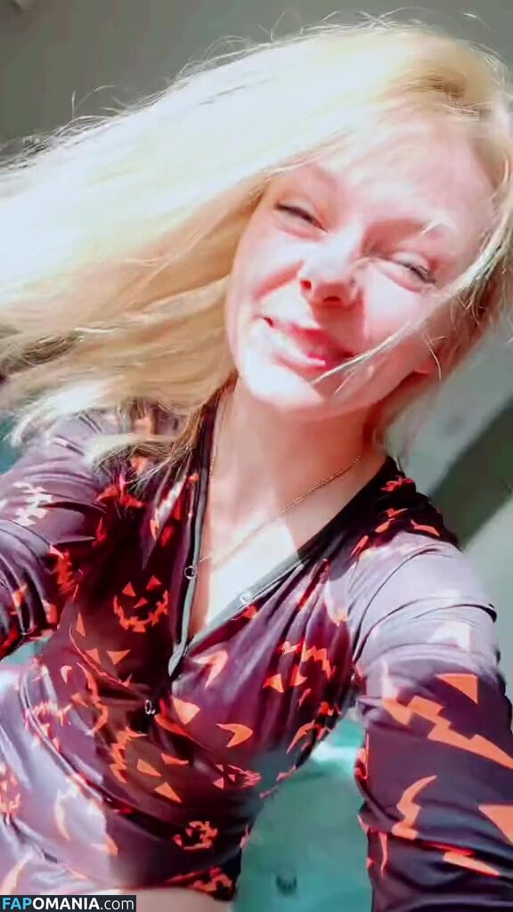 Danuisa Grudzinska / SmileyDani158 / danusiagrudzinska Meztelen OnlyFans  Kikerült fotó #45