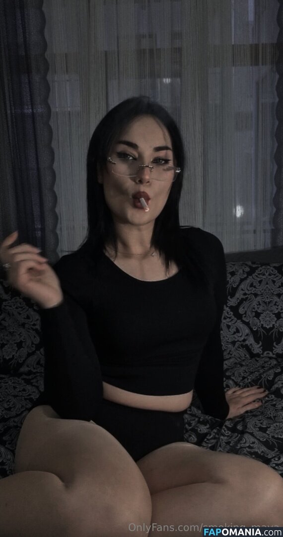 smoking_maya Meztelen OnlyFans  Kikerült fotó #10
