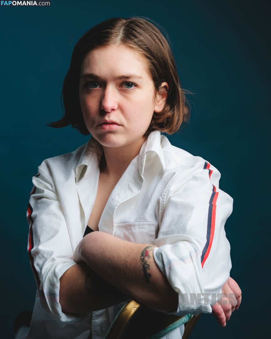 Lindsey Jordan / Snailmail Meztelen OnlyFans  Kikerült fotó #7