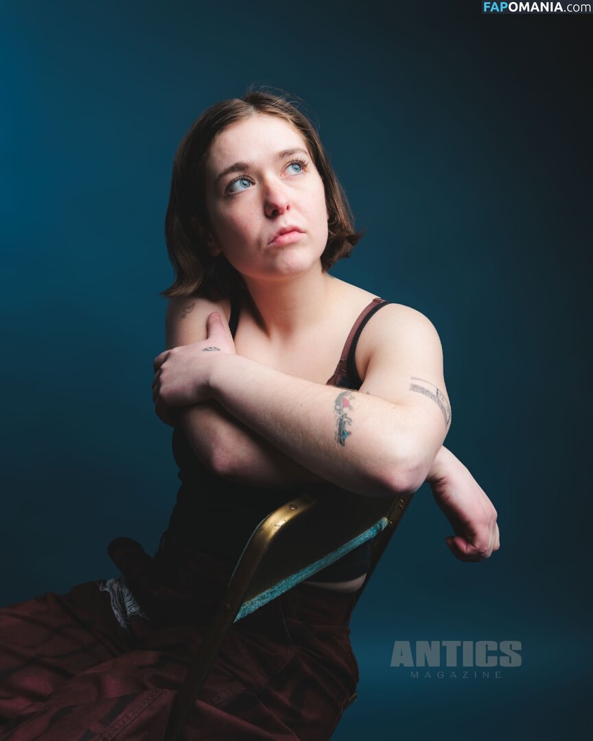 Lindsey Jordan / Snailmail Meztelen OnlyFans  Kikerült fotó #8