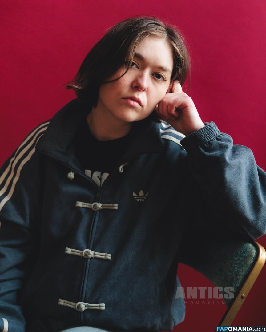 Lindsey Jordan / Snailmail Meztelen OnlyFans  Kikerült fotó #9