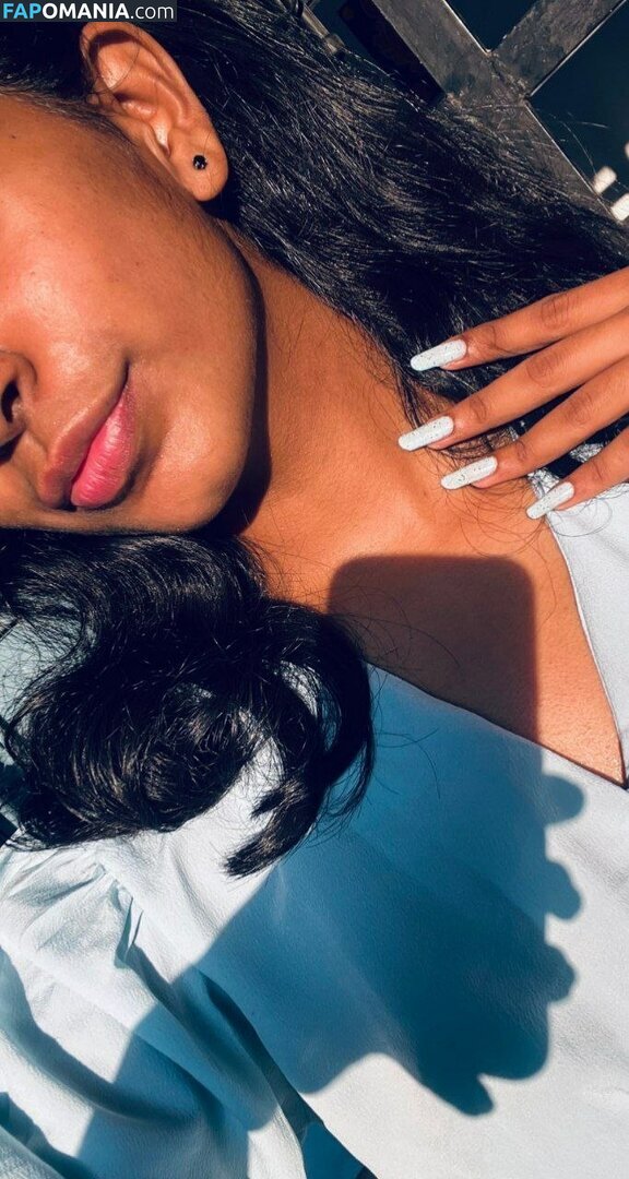 sneetha / sneetha poori Meztelen OnlyFans  Kikerült fotó #4