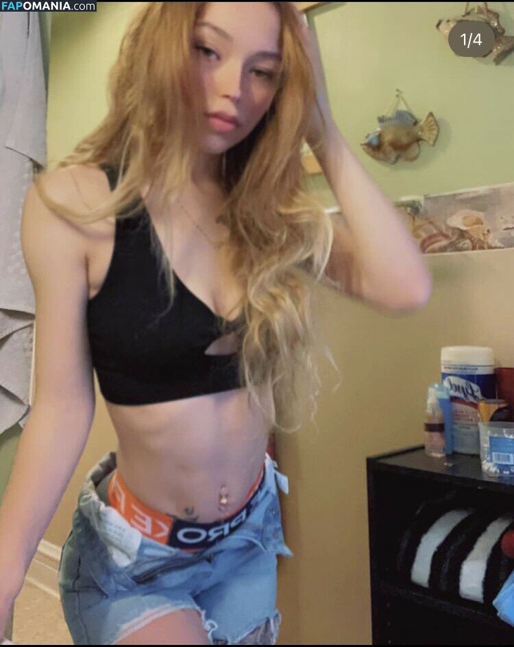 Lovekassy / Snowbunnykassy / kassygotthroat / snowbunnykayy Meztelen OnlyFans  Kikerült fotó #3