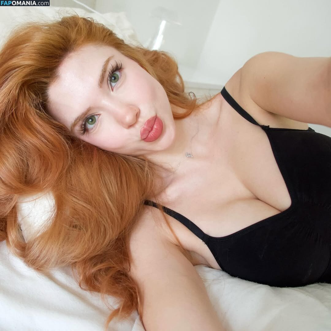 Kardelen Öztaş / Snowfuckerr / Snowmaiid Meztelen OnlyFans  Kikerült fotó #48