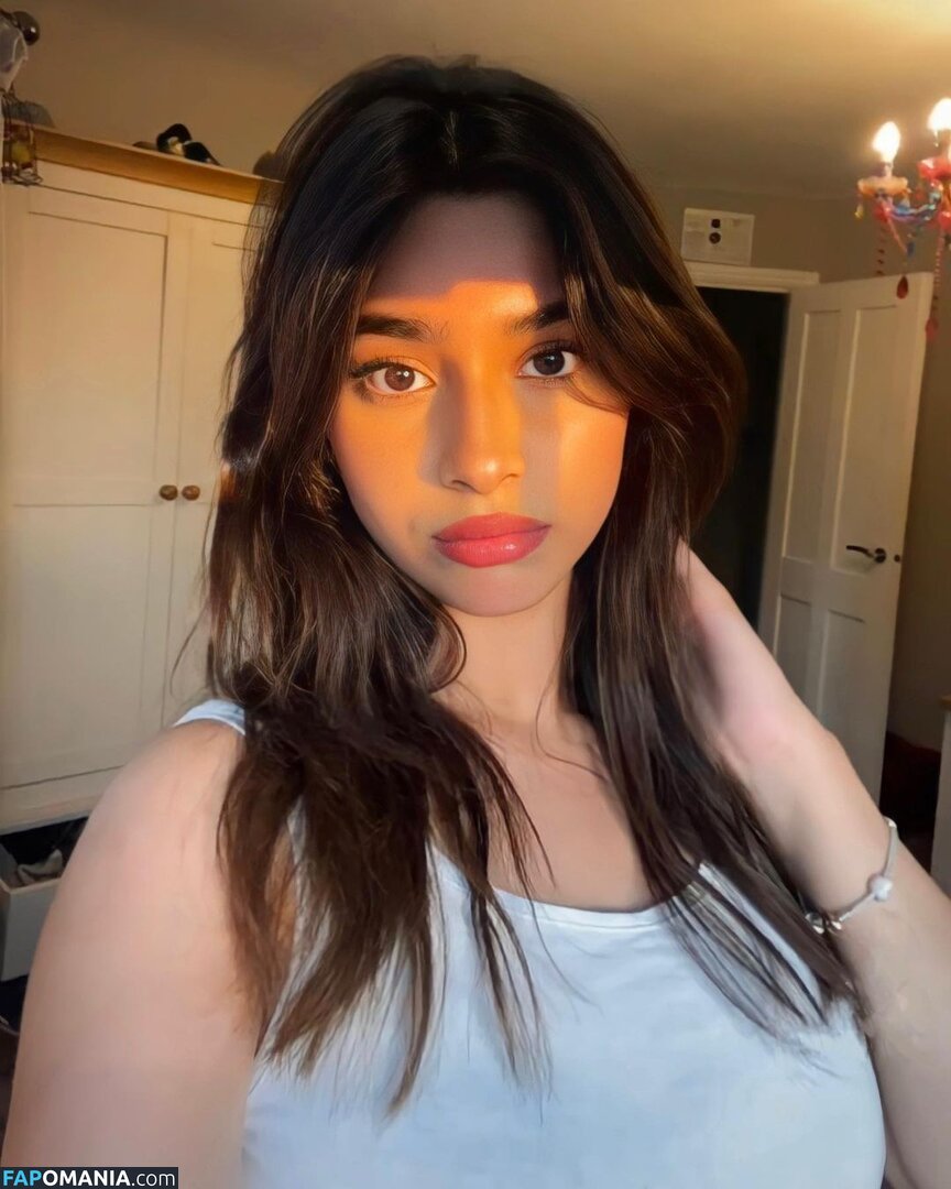 sofiaafpx / sofiashahedd Meztelen OnlyFans  Kikerült fotó #2