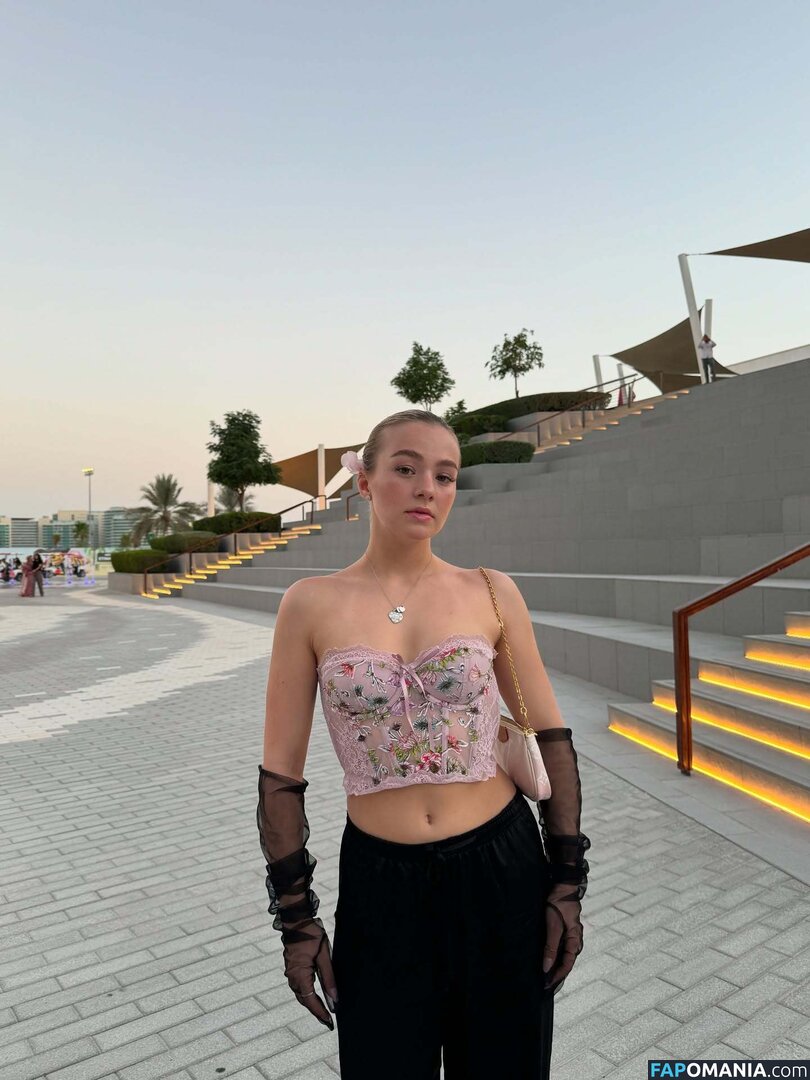 Sofya Plotnikova / sofyaplotnikova Meztelen OnlyFans  Kikerült fotó #6