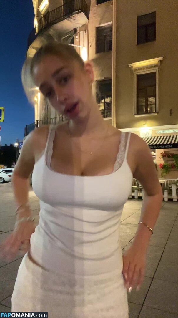 https: / sofyaplotnikova / xsofya_x Meztelen OnlyFans  Kikerült fotó #2