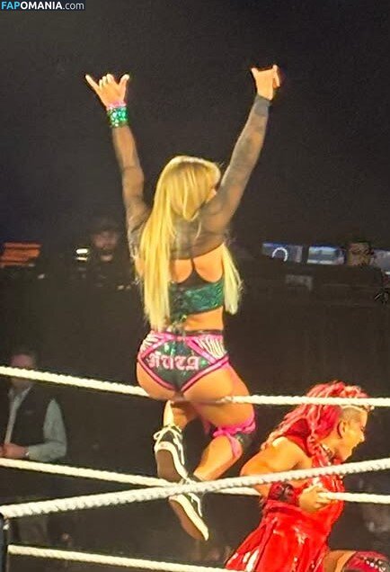 Sol Ruca / SolRucaWWE / sol.surfer / solrvca Meztelen OnlyFans  Kikerült fotó #230