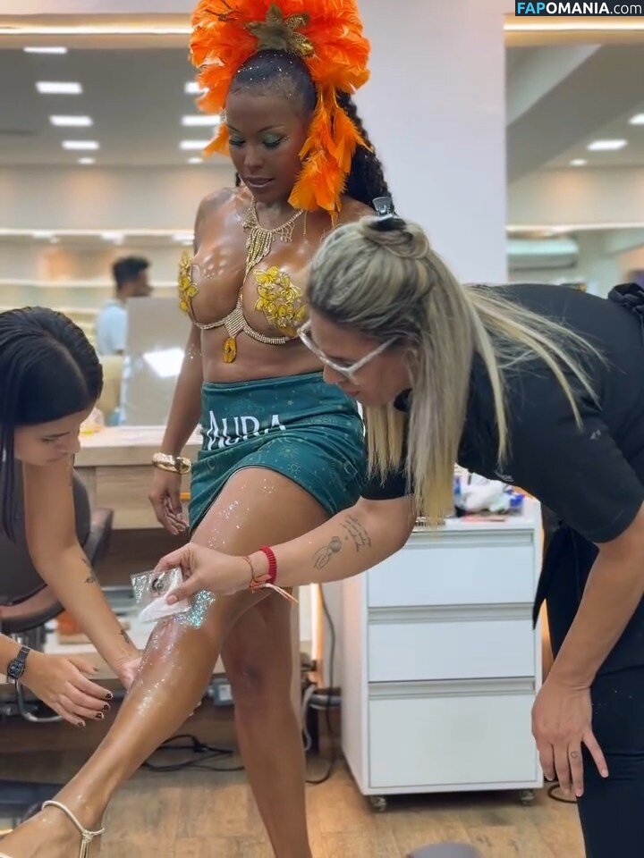 BBB 4 / Solange Vega / https: / solvegaoficial Meztelen OnlyFans  Kikerült fotó #2