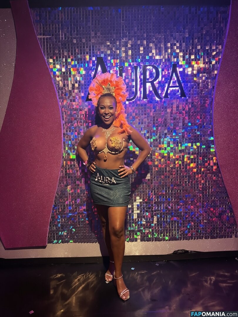 BBB 4 / Solange Vega / https: / solvegaoficial Meztelen OnlyFans  Kikerült fotó #8