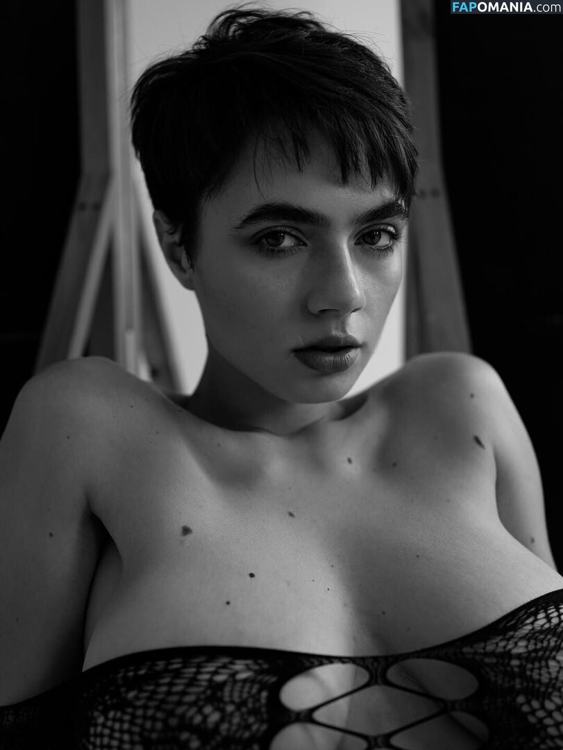 Solomia Maievska / Solomia_Maievska / miamaievska Meztelen OnlyFans  Kikerült fotó #137