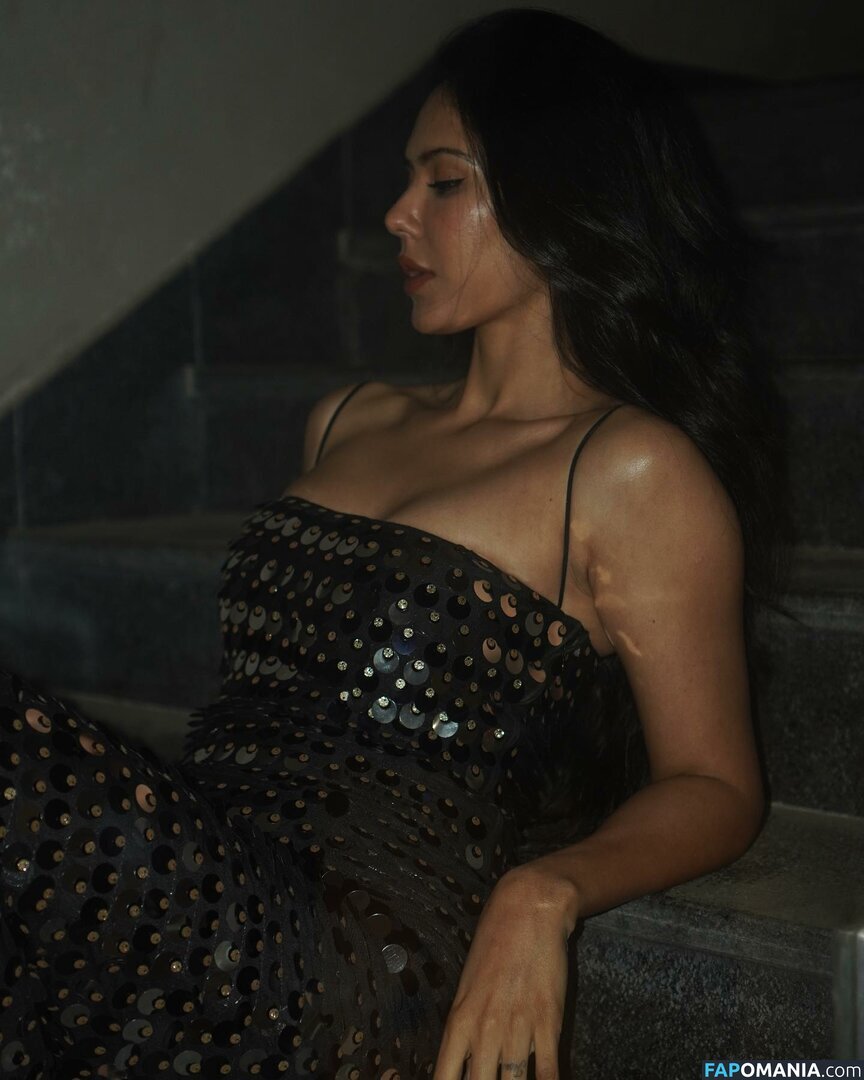 Sonam Bajwa / bajwasonam / sonambajwa Meztelen OnlyFans  Kikerült fotó #18
