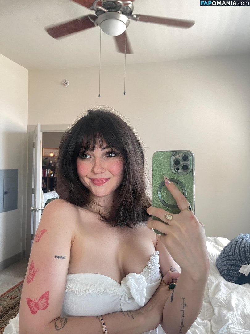 Sophie43 / l3avem3alone / soph8983 / sophia8983 Meztelen OnlyFans  Kikerült fotó #31