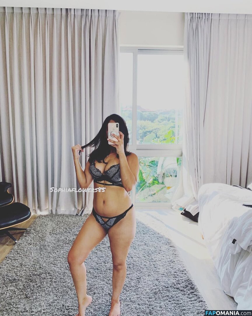Sophia Abdalla / Sophiatheminx / https: Meztelen OnlyFans  Kikerült fotó #8