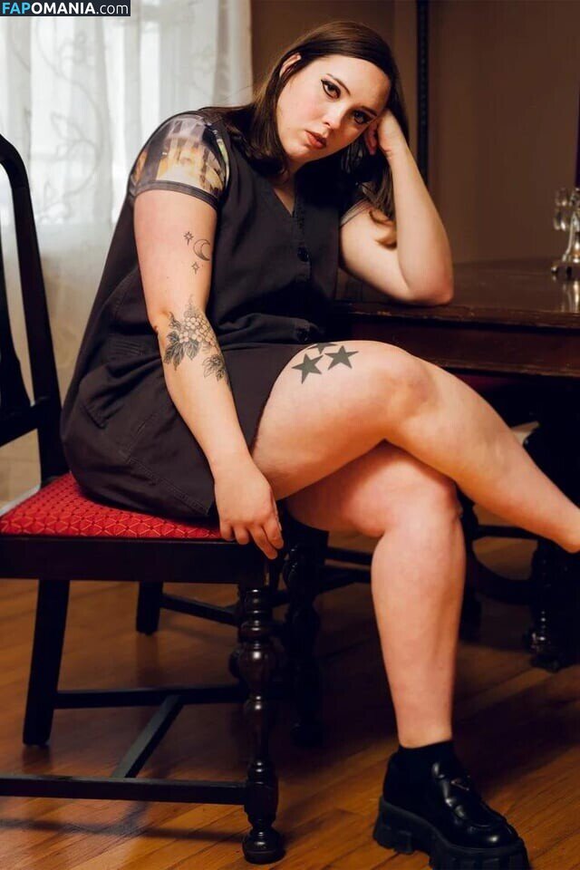 Soccer Mommy / Sophia Allison / soccermommyband Meztelen OnlyFans  Kikerült fotó #7
