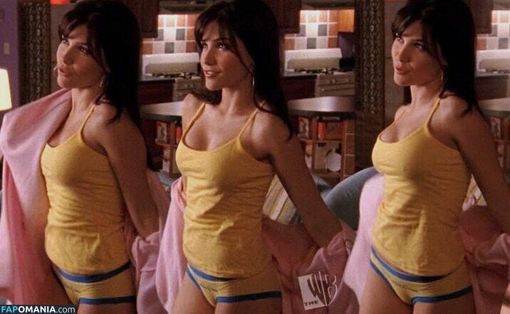 Sophia Bush / sophiabush Meztelen OnlyFans  Kikerült fotó #18