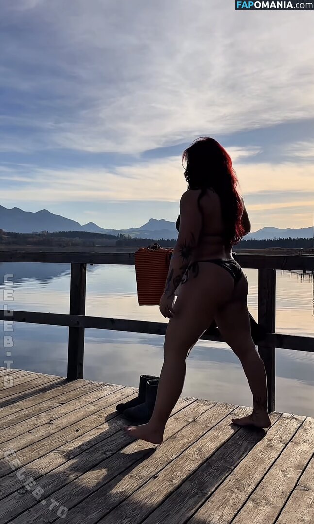 Sophia Thiel / sophia.thiel Meztelen OnlyFans  Kikerült fotó #8