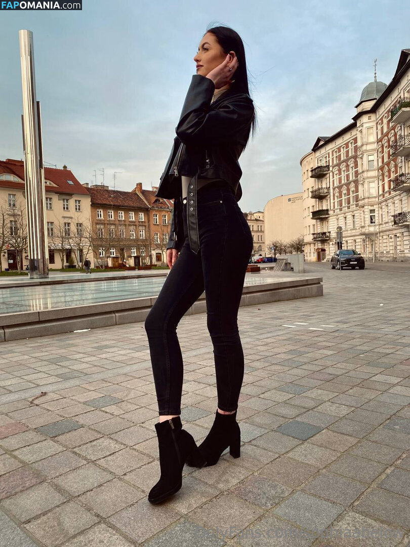 sophiaabelow / sophie.abelow Meztelen OnlyFans  Kikerült fotó #6