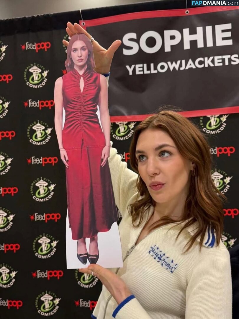 Sophie Nélisse / sophie__nelisse Meztelen OnlyFans  Kikerült fotó #5