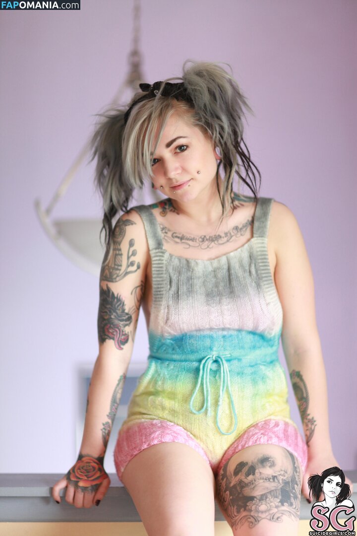 Spaceinvayda / https: / spaceinvayda_sg Meztelen OnlyFans  Kikerült fotó #1