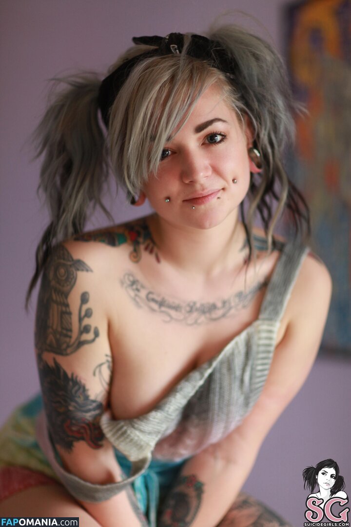 Spaceinvayda / https: / spaceinvayda_sg Meztelen OnlyFans  Kikerült fotó #5