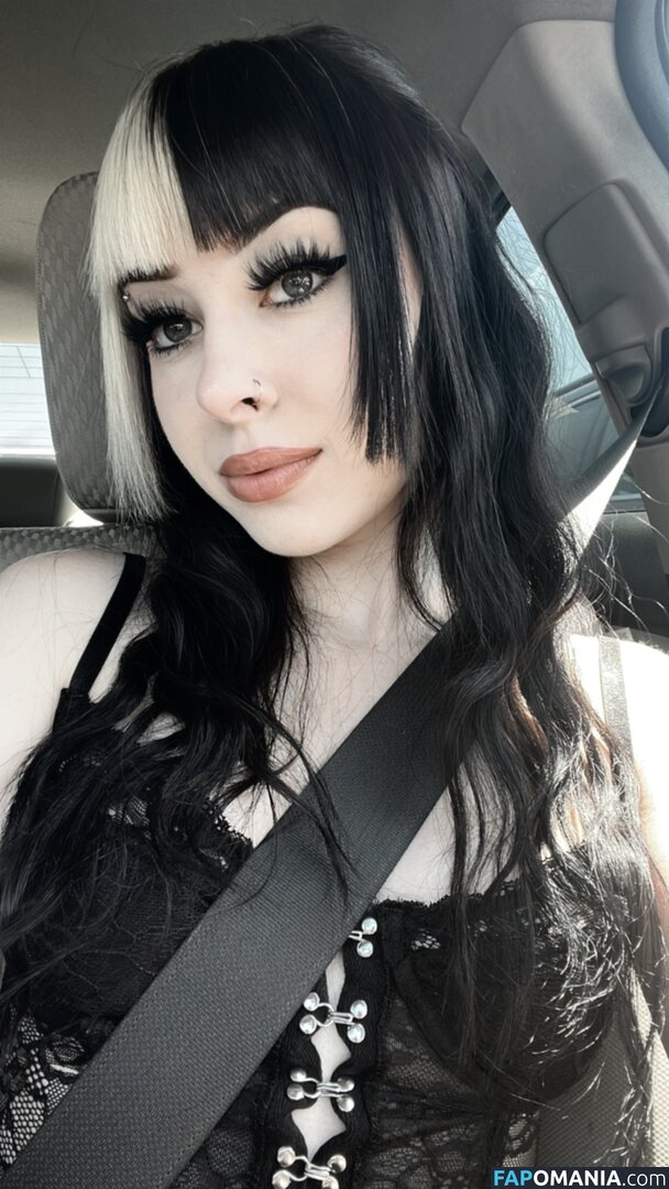 spookypumpkinn / spookypumpkinn_ / spookyycass Meztelen OnlyFans  Kikerült fotó #1