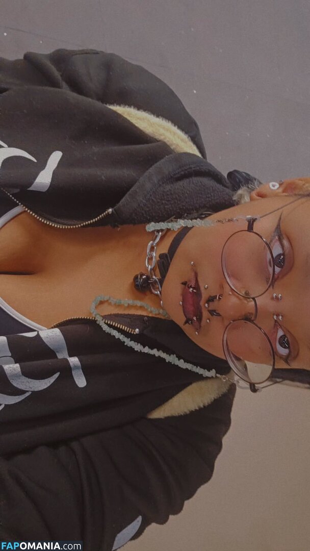 SquishyBf / gutzbf / https: / squishybf_ Meztelen OnlyFans  Kikerült fotó #7