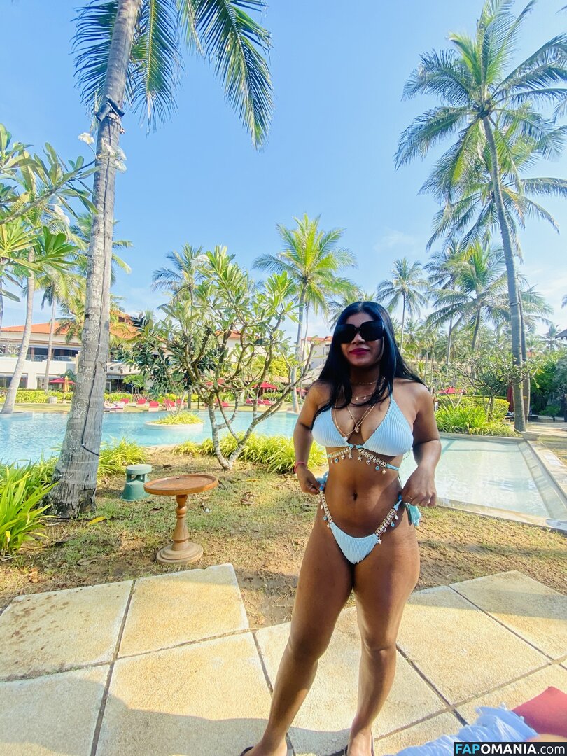 Sri Lanka / Sri Lankan Girls / hashini.guruge / poojaniperera Meztelen OnlyFans  Kikerült fotó #80