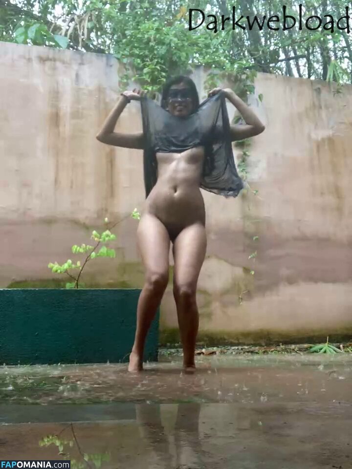 Sri Lanka / Sri Lankan Girls / hashini.guruge / poojaniperera Meztelen OnlyFans  Kikerült fotó #113