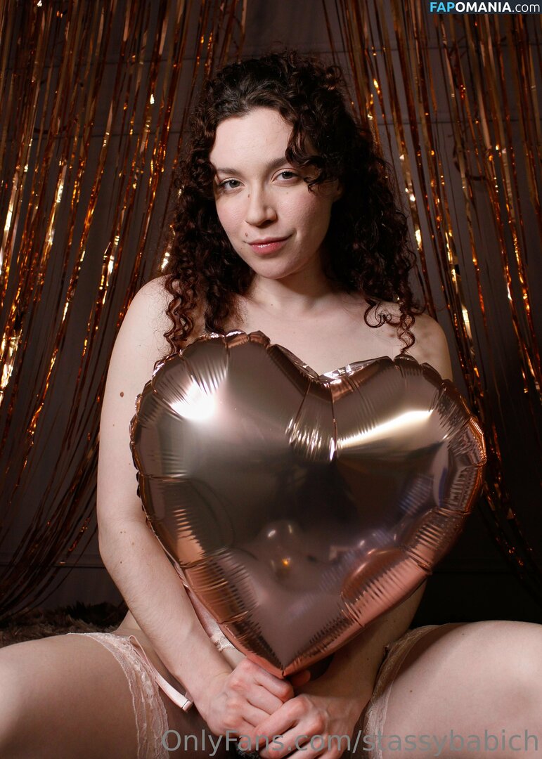 babistassy / stassybabich / stassybabichvip Meztelen OnlyFans  Kikerült fotó #10