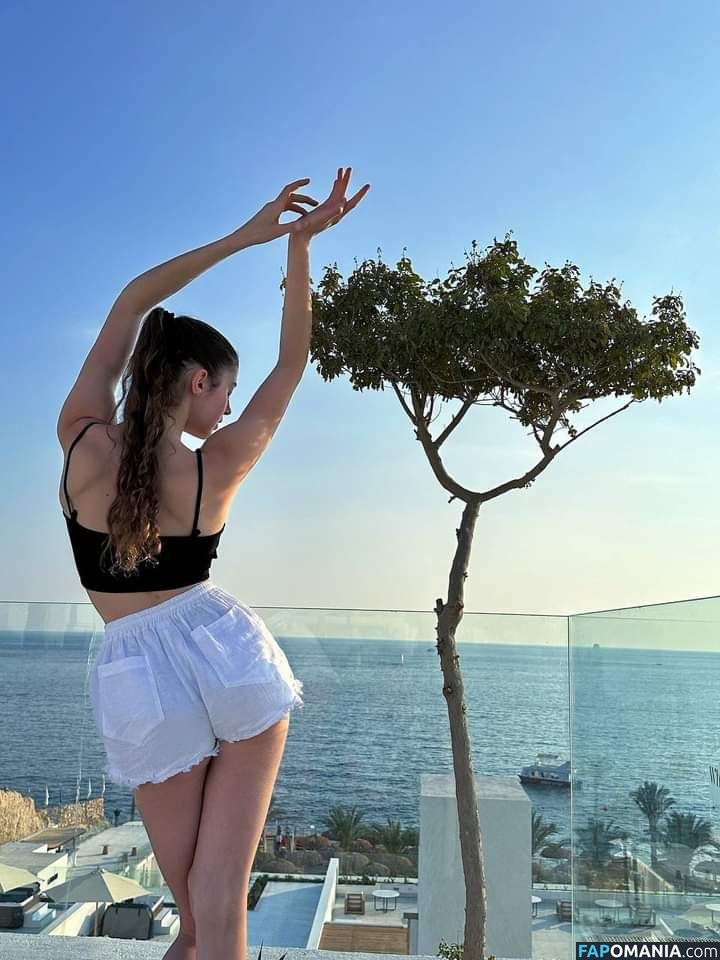Derwald / Stefania Deriabina / st.efania4105 / st.efania_deriabina / xostefania Meztelen OnlyFans  Kikerült fotó #53