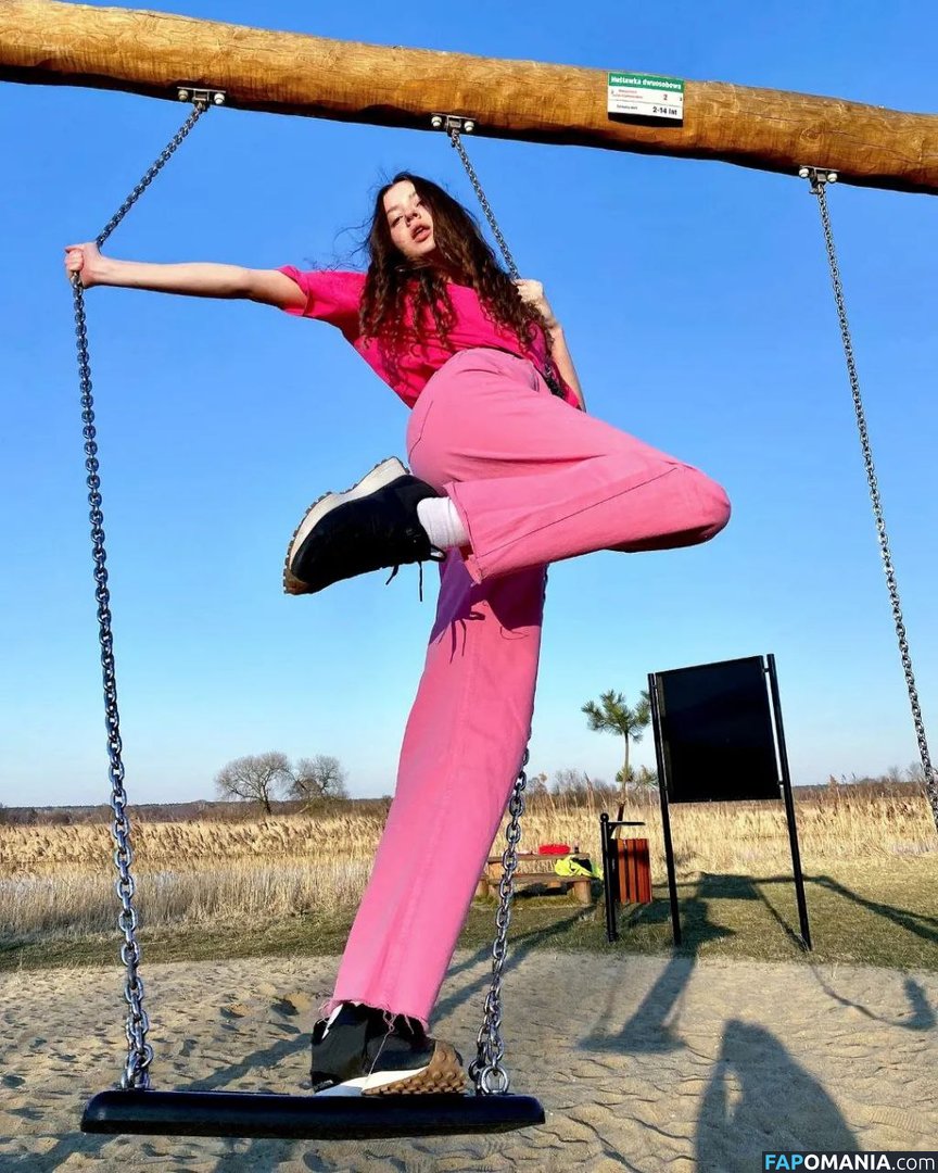 Derwald / Stefania Deriabina / st.efania4105 / xostefania Meztelen OnlyFans  Kikerült fotó #83