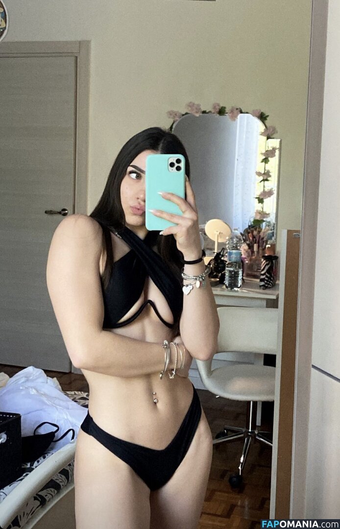 Stella Caldirola Meztelen OnlyFans  Kikerült fotó #4