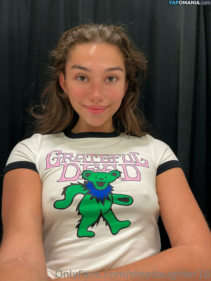 brianmcc23 / stepdaughter18 Meztelen OnlyFans  Kikerült fotó #19