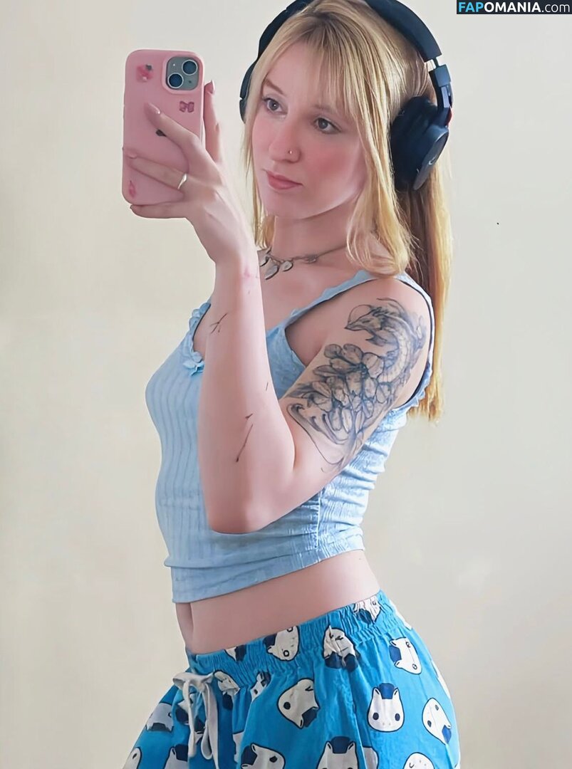 Steph Vieira Vieira_Steph / https: / steph_vieira / vieira_steph Meztelen OnlyFans  Kikerült fotó #3