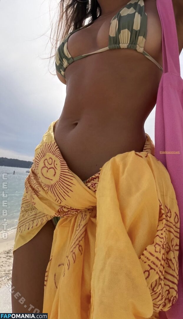 Stephanie Mandich / stephmandich Meztelen OnlyFans  Kikerült fotó #2