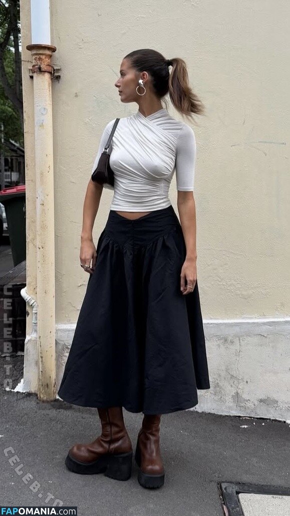 Stephanie Mandich / stephmandich Meztelen OnlyFans  Kikerült fotó #8