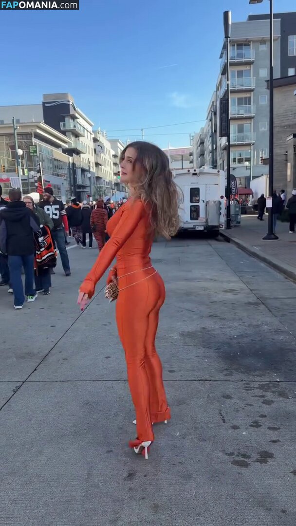 Stephanie Niles / https: / nileees Meztelen OnlyFans  Kikerült fotó #12