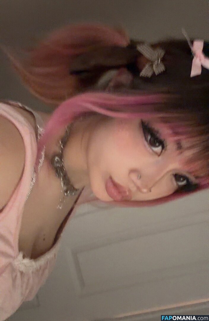 beanluvr13 / strawbari.zz / strawbarie / strawbarizz Meztelen OnlyFans  Kikerült fotó #6