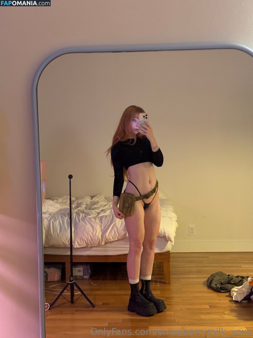 StrawbMilk_xoxo / strawberrymilk__xoxo / strawberrymilk_xoxo Meztelen OnlyFans  Kikerült fotó #9