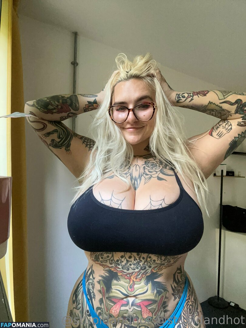 krispypinaham / stupiderandhotter Meztelen OnlyFans  Kikerült fotó #19
