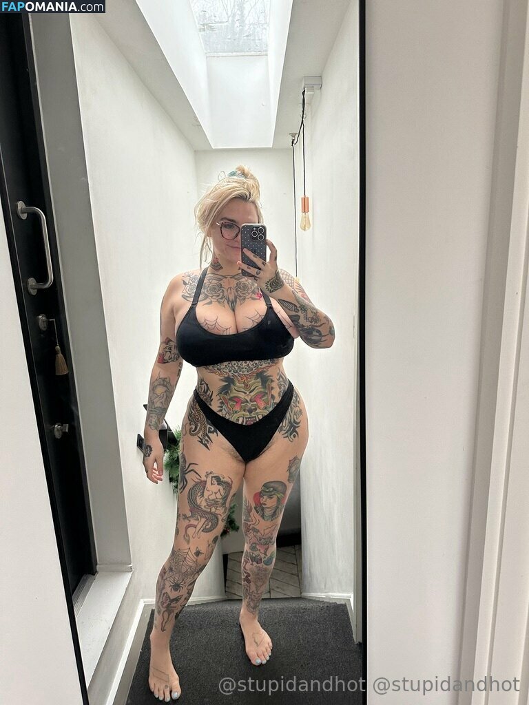 krispypinaham / stupiderandhotter Meztelen OnlyFans  Kikerült fotó #39